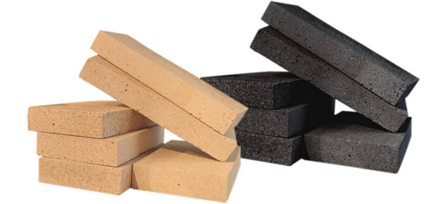 Combined Smokehouse and Barbecue: Specify Each Zone Firebricks for compatible barbecue and smokehouse hot sections